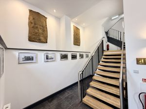 Photo 22- click for photo gallery